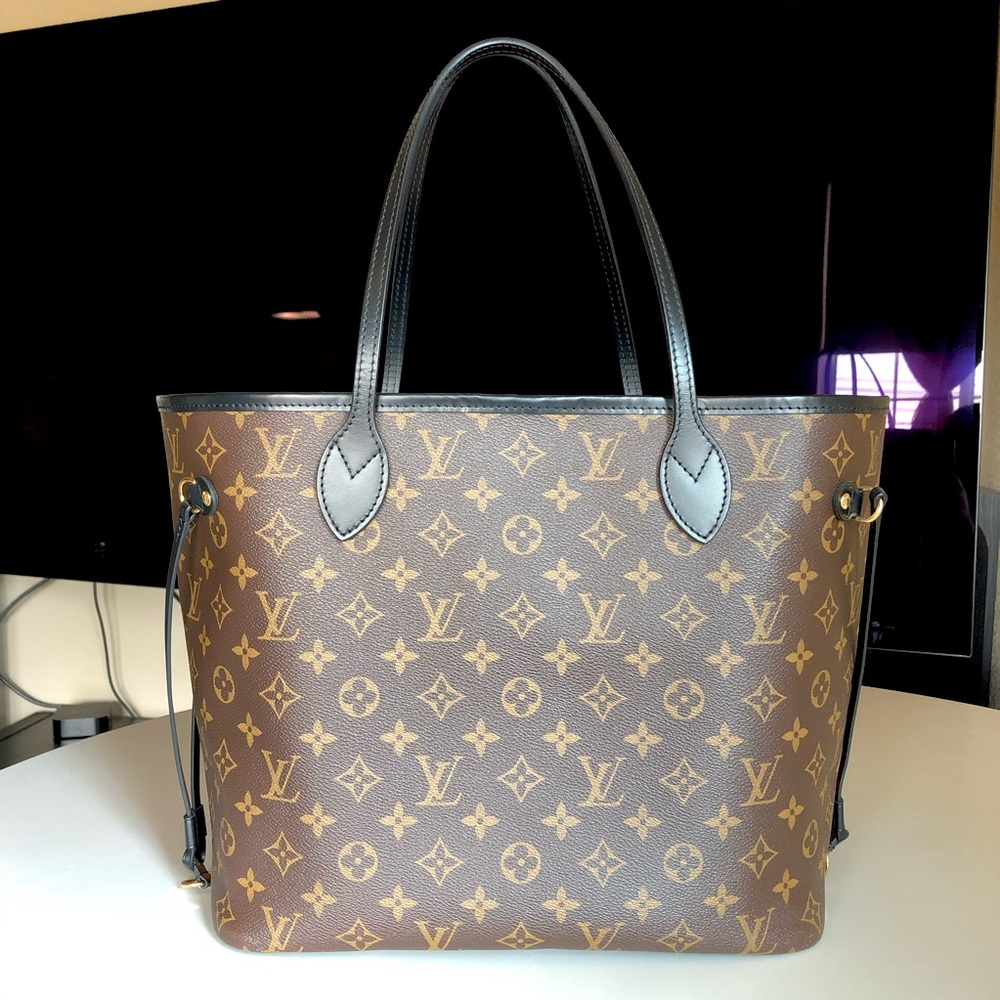 Louis Vuitton World Tour Neverful MM - Picture 2 of 3